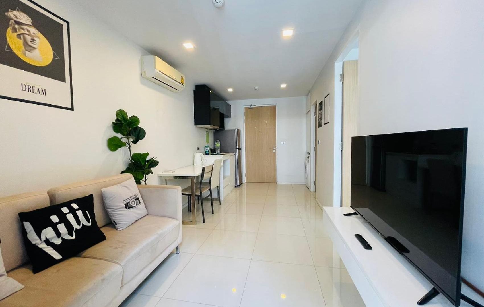 Apartment The Urban Attitude & One Bedroom