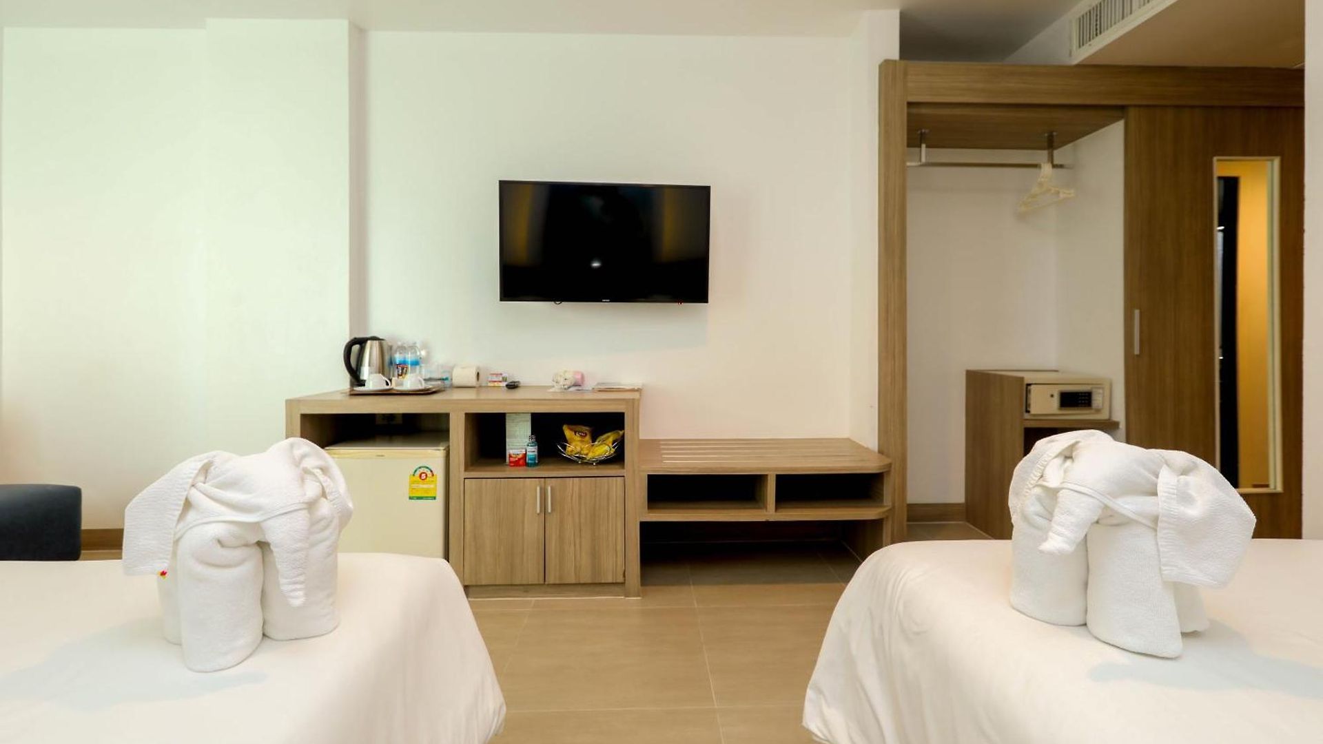 โรงแรม Flipper House - Sha Extra 3*