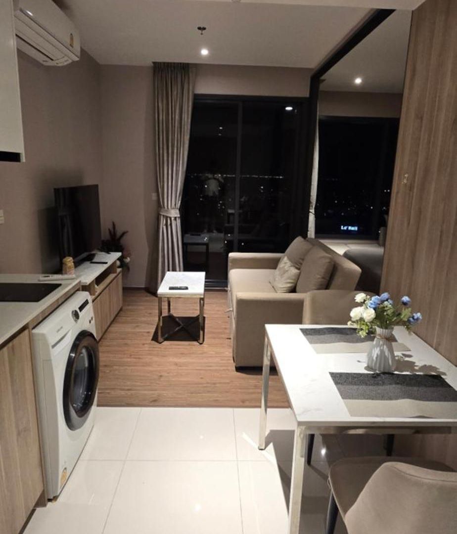 อพาร์ทเม้น Once 25th Floor With Sea View *