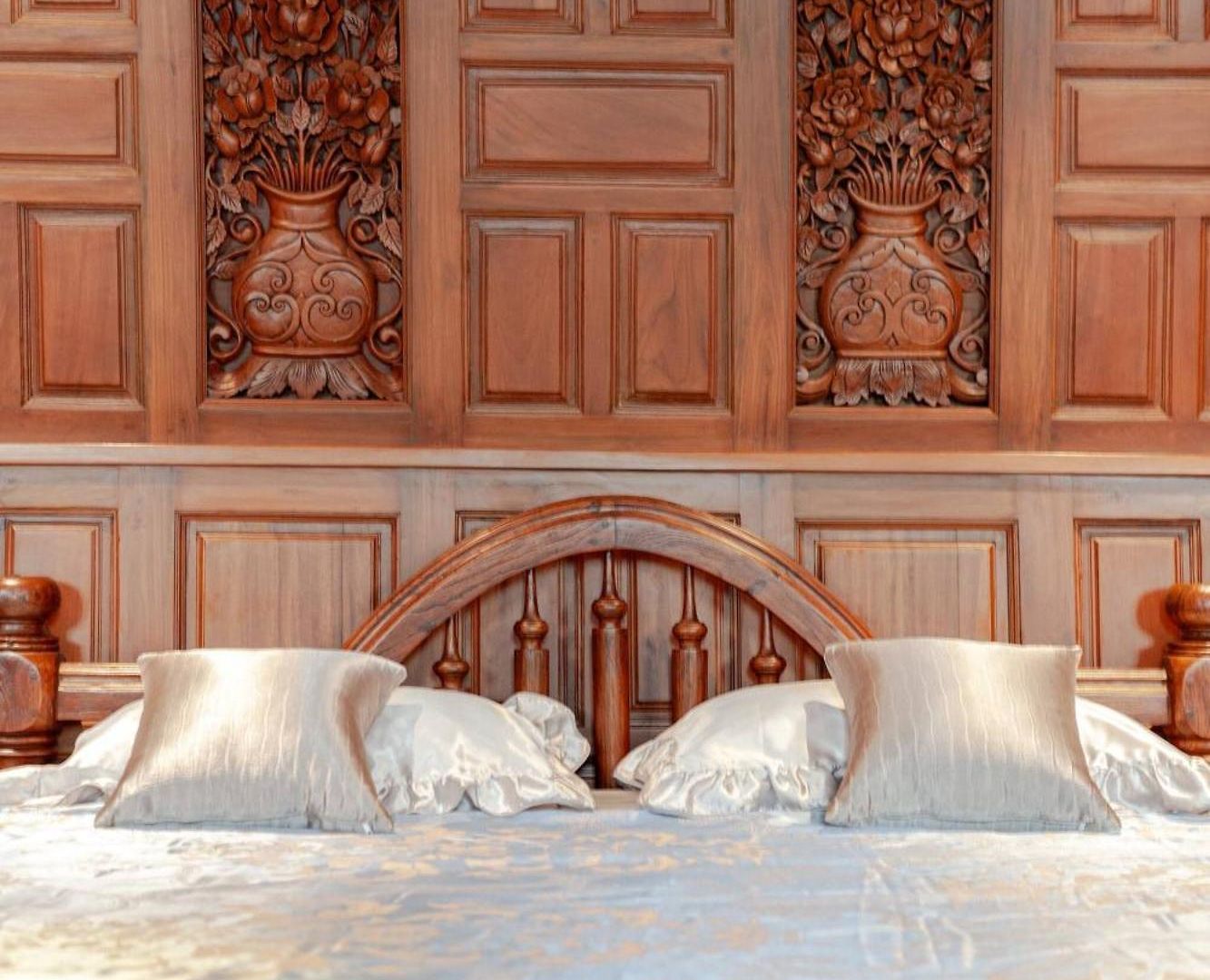 Luxury Iconic Royal Boat Pool North * Pattaya
