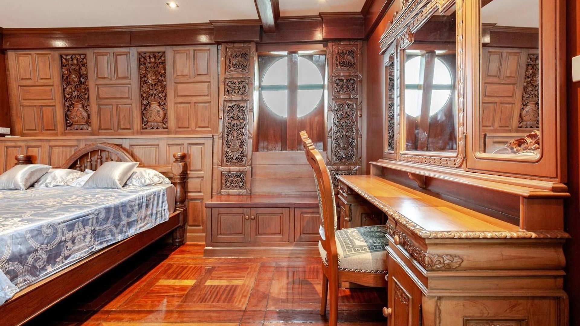 Luxury Iconic Royal Boat Pool North วิลล่า *