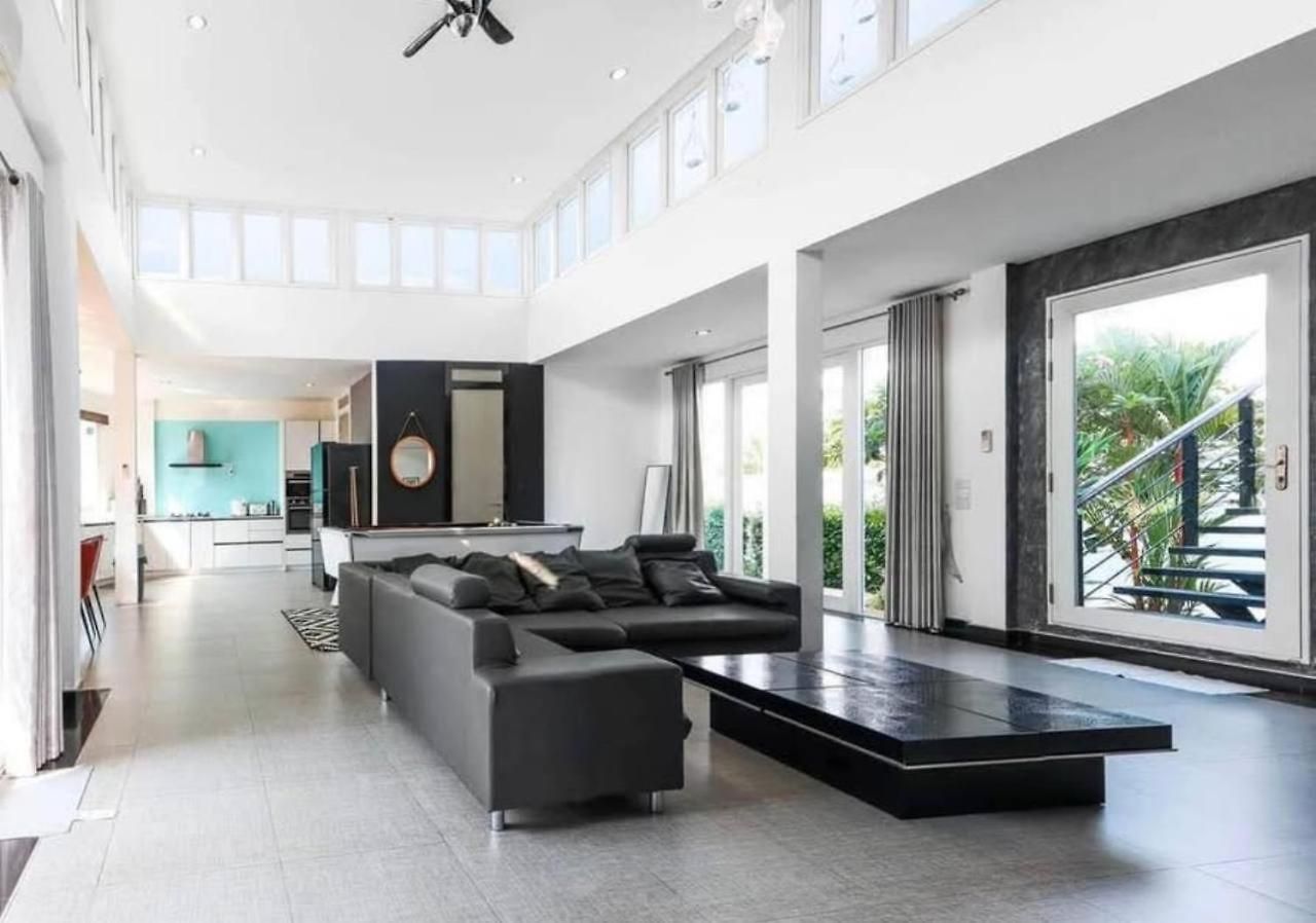 Silverlake Apartment Pattaya