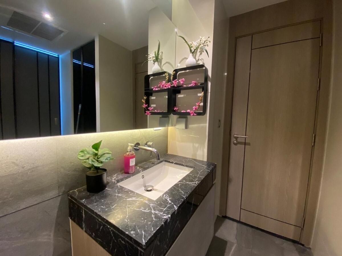 อพาร์ทเม้น Luxury Sea View High Floor Pattaya