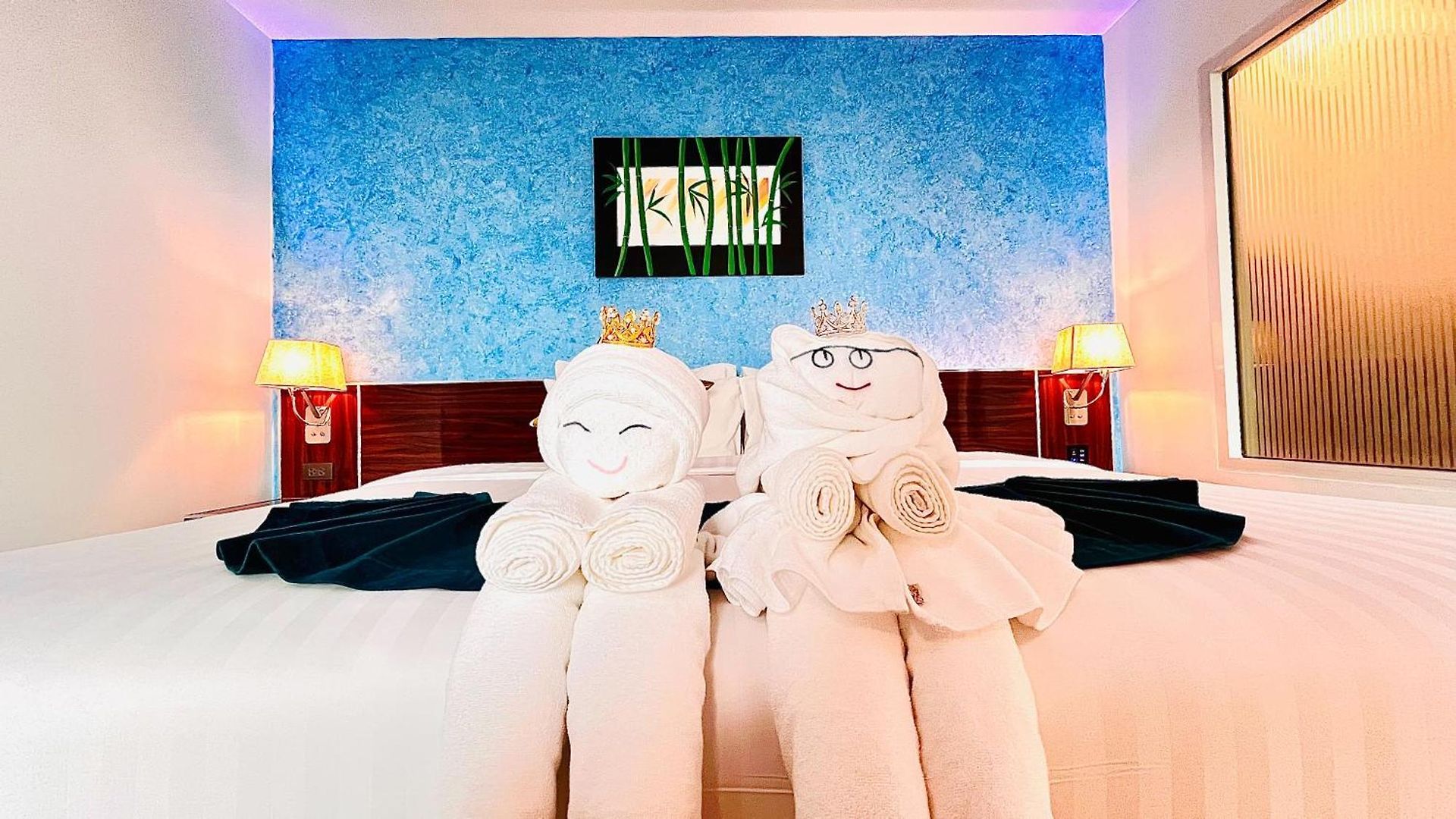 Royal โรงแรม 4*