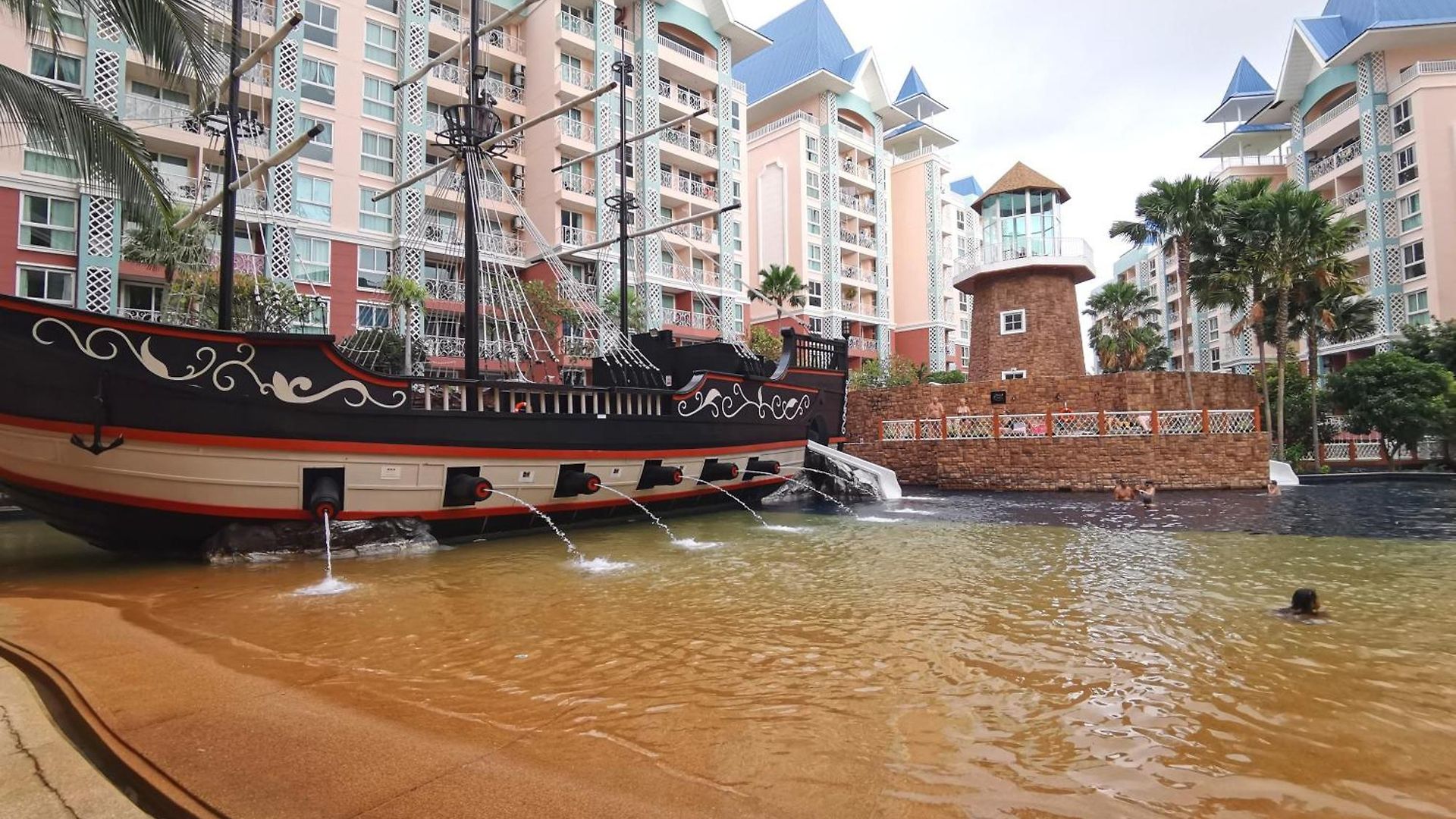 Caribbean Water Park อพาร์ทเม้น Pattaya