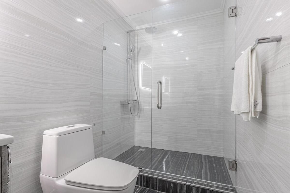 Pratumnak Penthouse X Monthstayz Thailand Pattaya