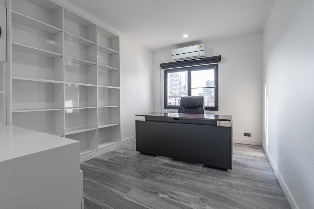 อพาร์ทเม้น Pratumnak Penthouse X Monthstayz Thailand *