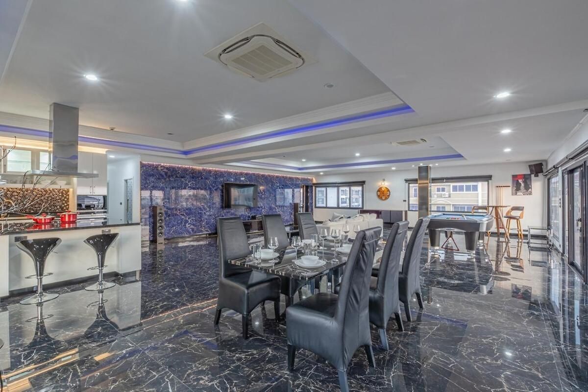 Pratumnak Penthouse X Monthstayz Thailand Pattaya