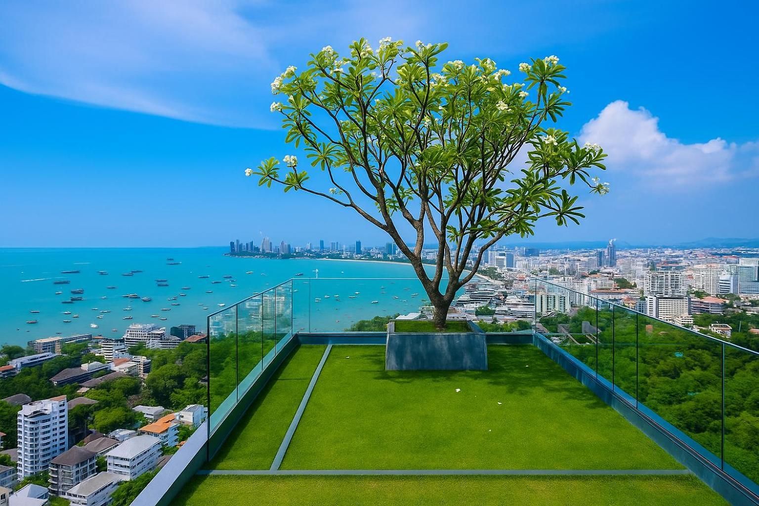 Peaceful Near Walking Street And In The Apartment