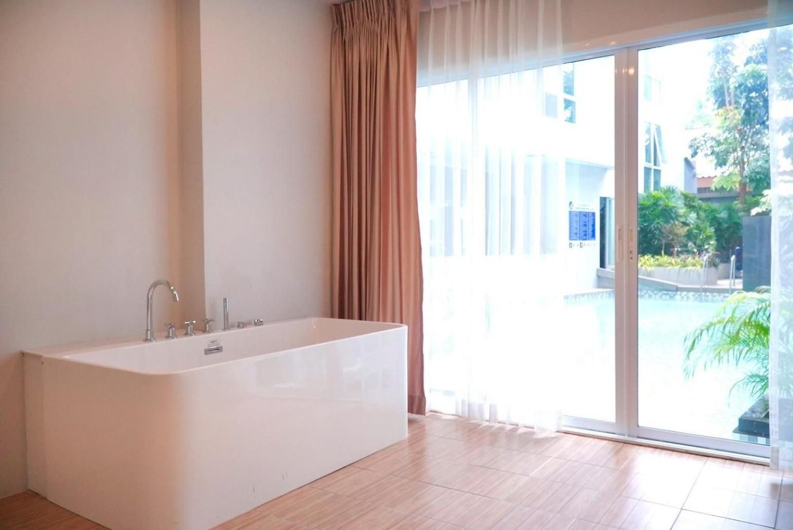 D Eco Wellness Center โรงแรม 5*