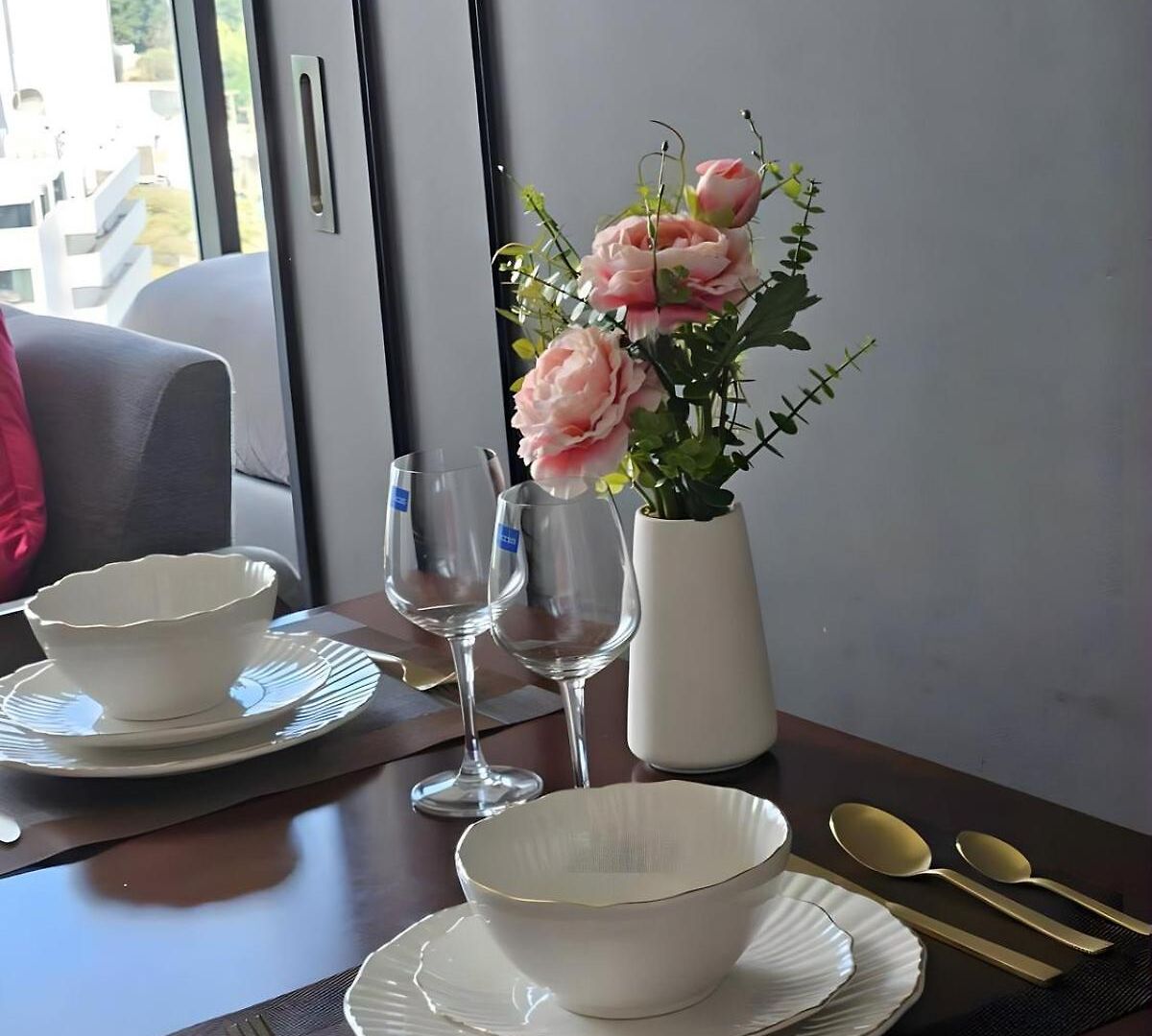 อพาร์ทเม้น High Floor Beachfront 1 Bedroom With Scenic View Pattaya