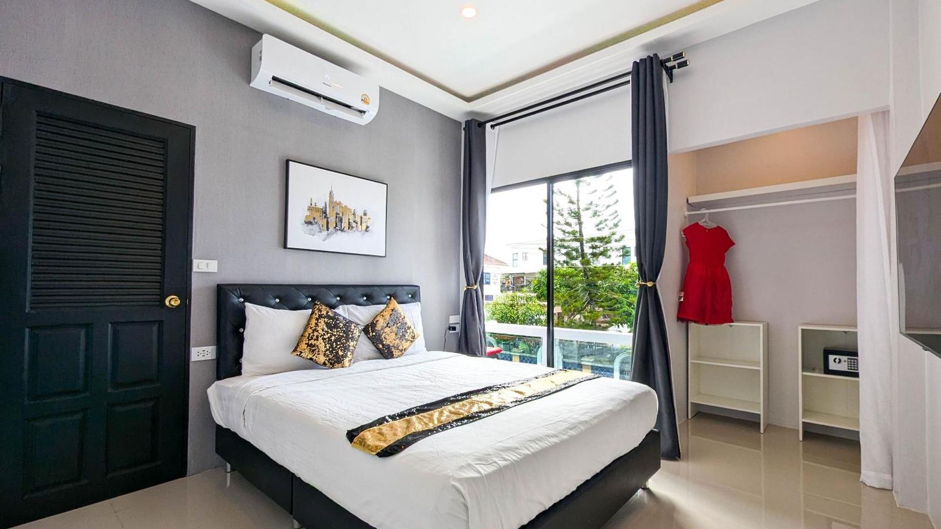 Villa Bella 2 - 7 Bedroom Luxury Pool - 14min To Walking Street Pattaya