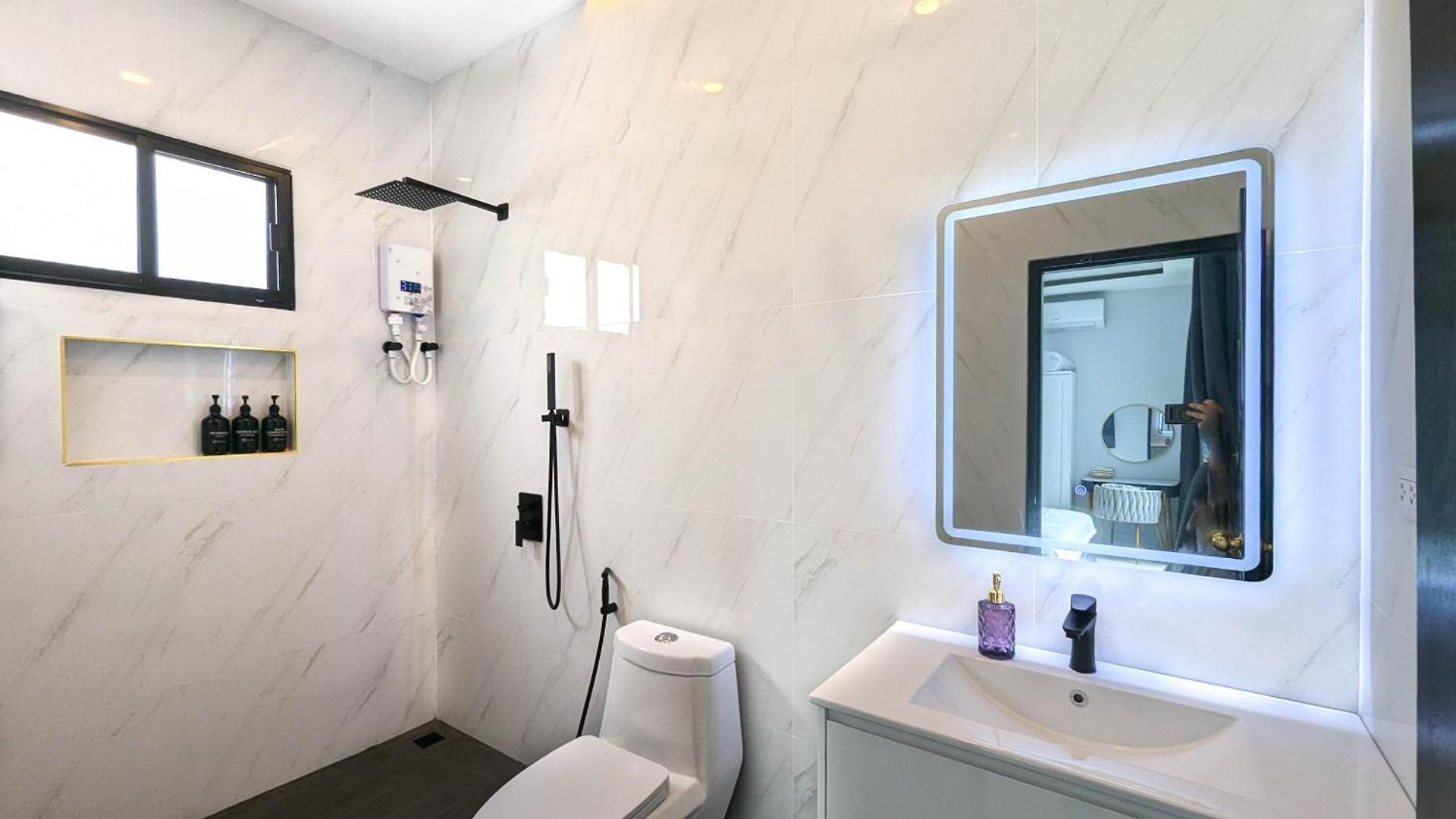 Bella 2 - 7 Bedroom Luxury Pool - 14min To Walking Street * Pattaya