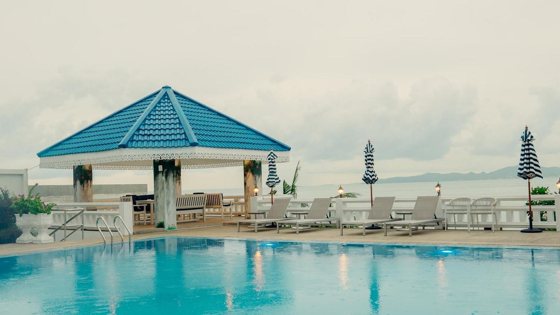Nova Sea View 4* Pattaya