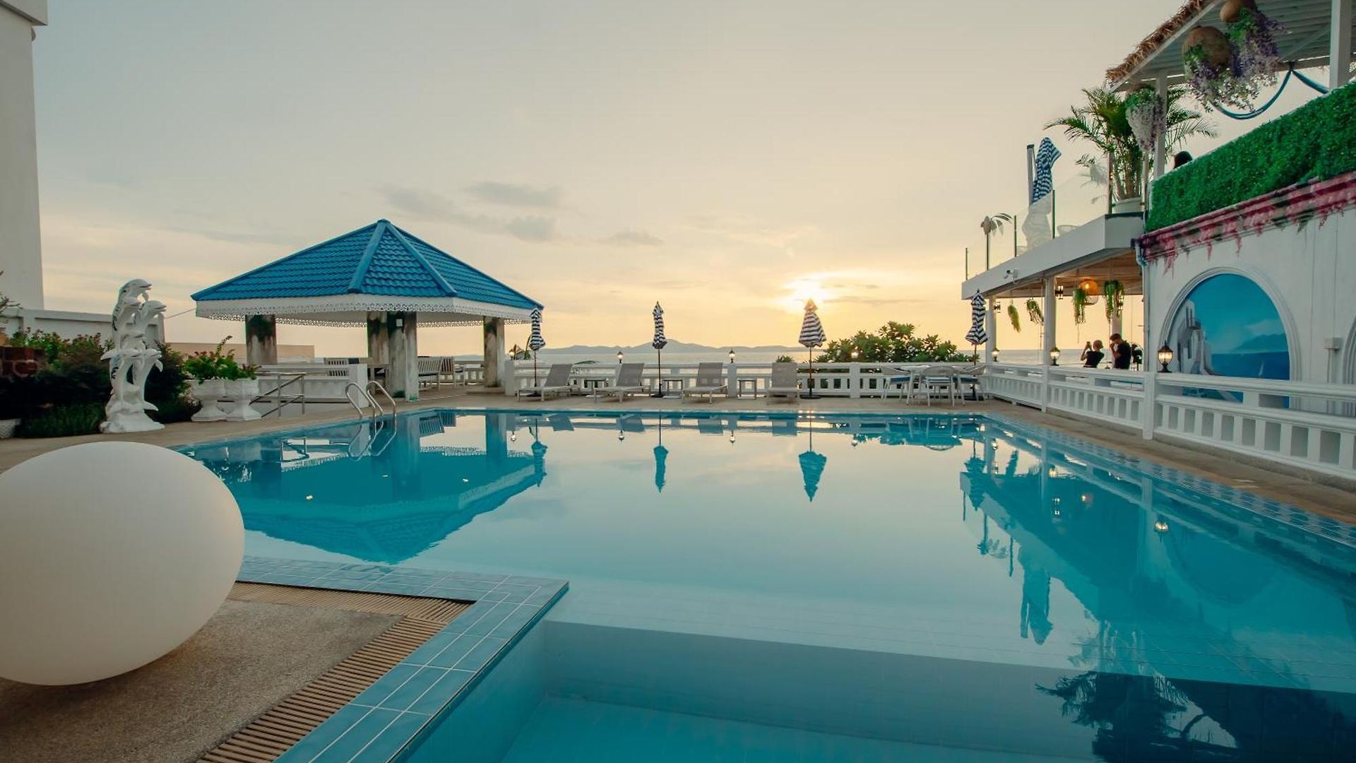 โรงแรม Nova Sea View Pattaya