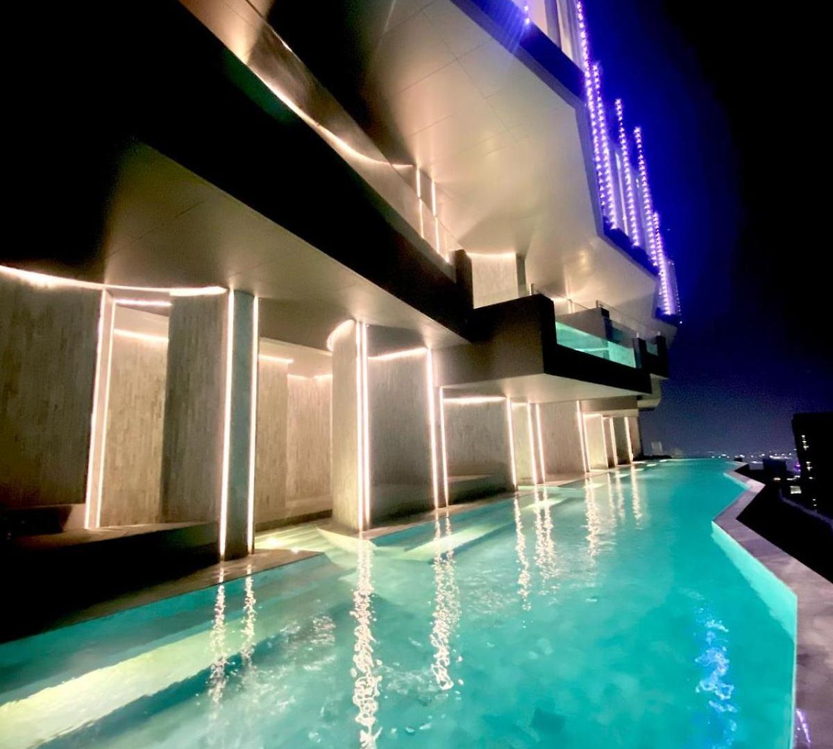 Arom Wongamat Pattaya