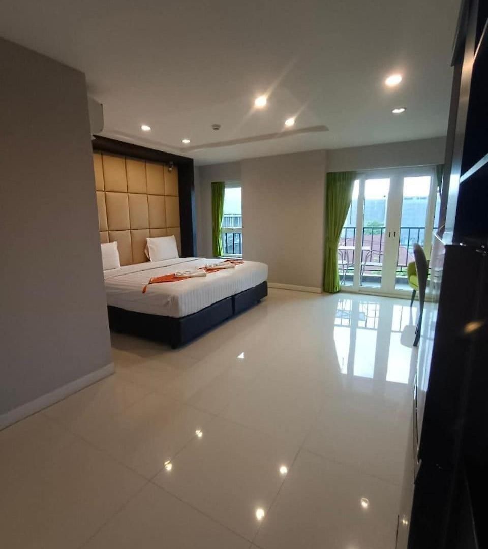 อพาร์ทเม้น Nna 30 Sqm 700 M Pattaya