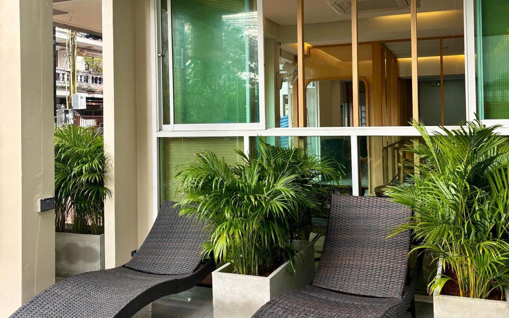 โรงแรม Charm At Pratumnak 3*