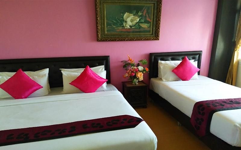 The Sun & โรงแรม Pattaya
