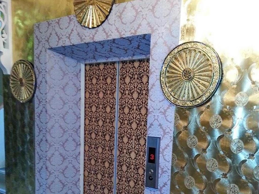 โรงแรม The Sun & 4*