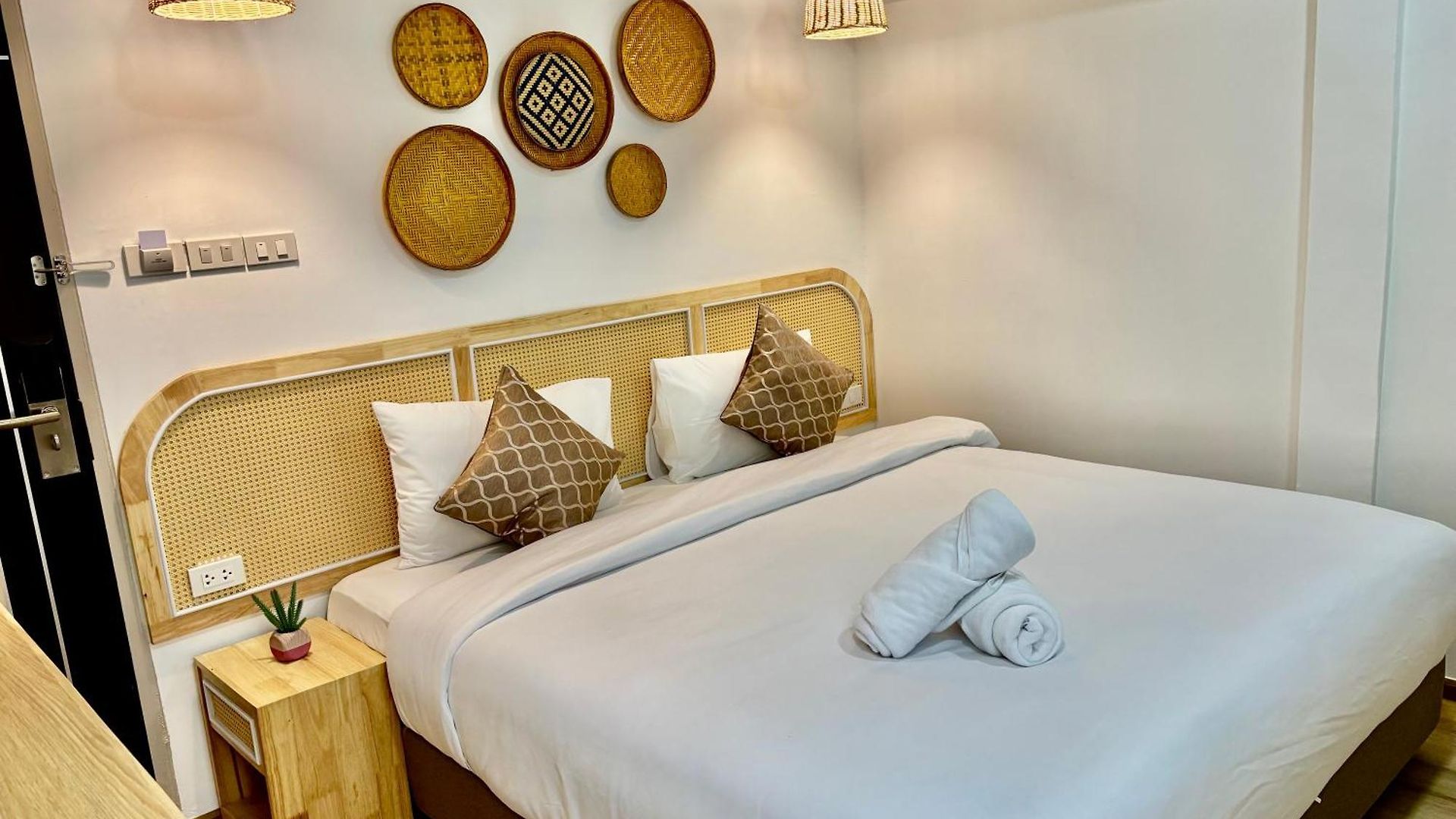 Charm At Pratumnak 3*