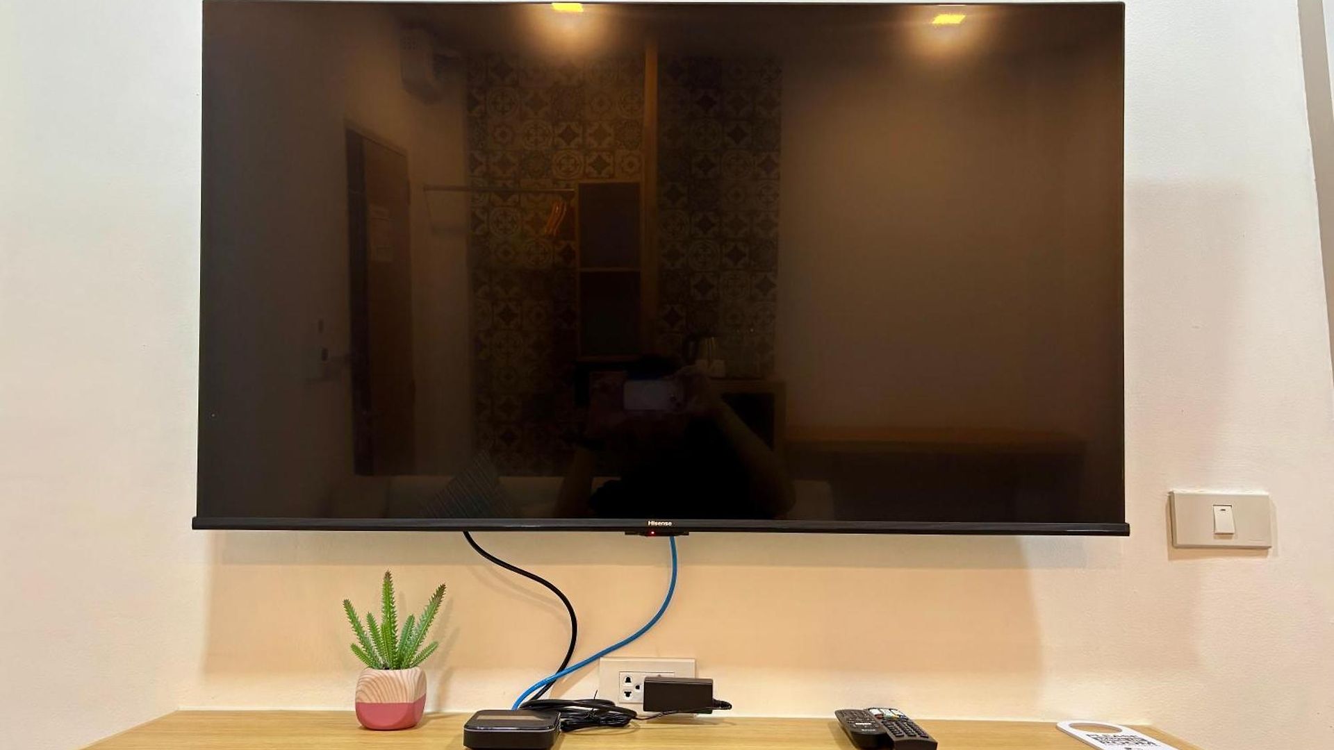 Charm At Pratumnak โรงแรม 3*