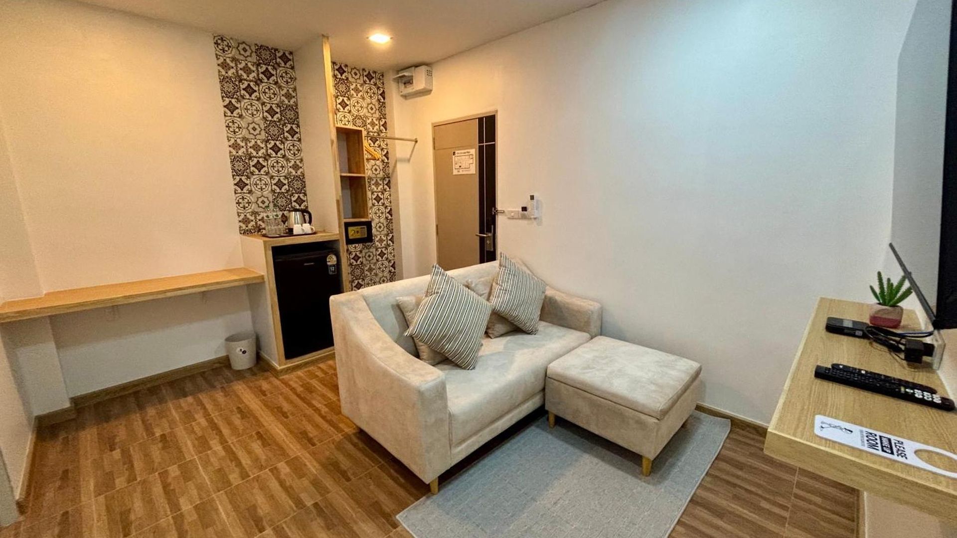 Charm At Pratumnak Pattaya
