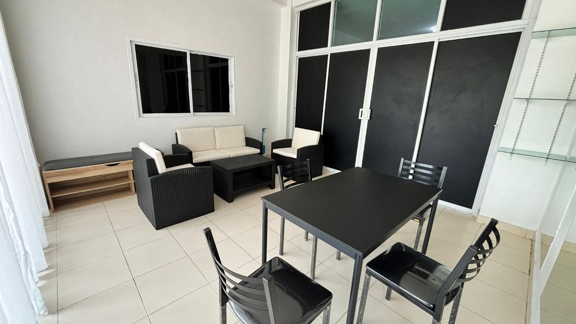 โรงแรม K2 Seaside