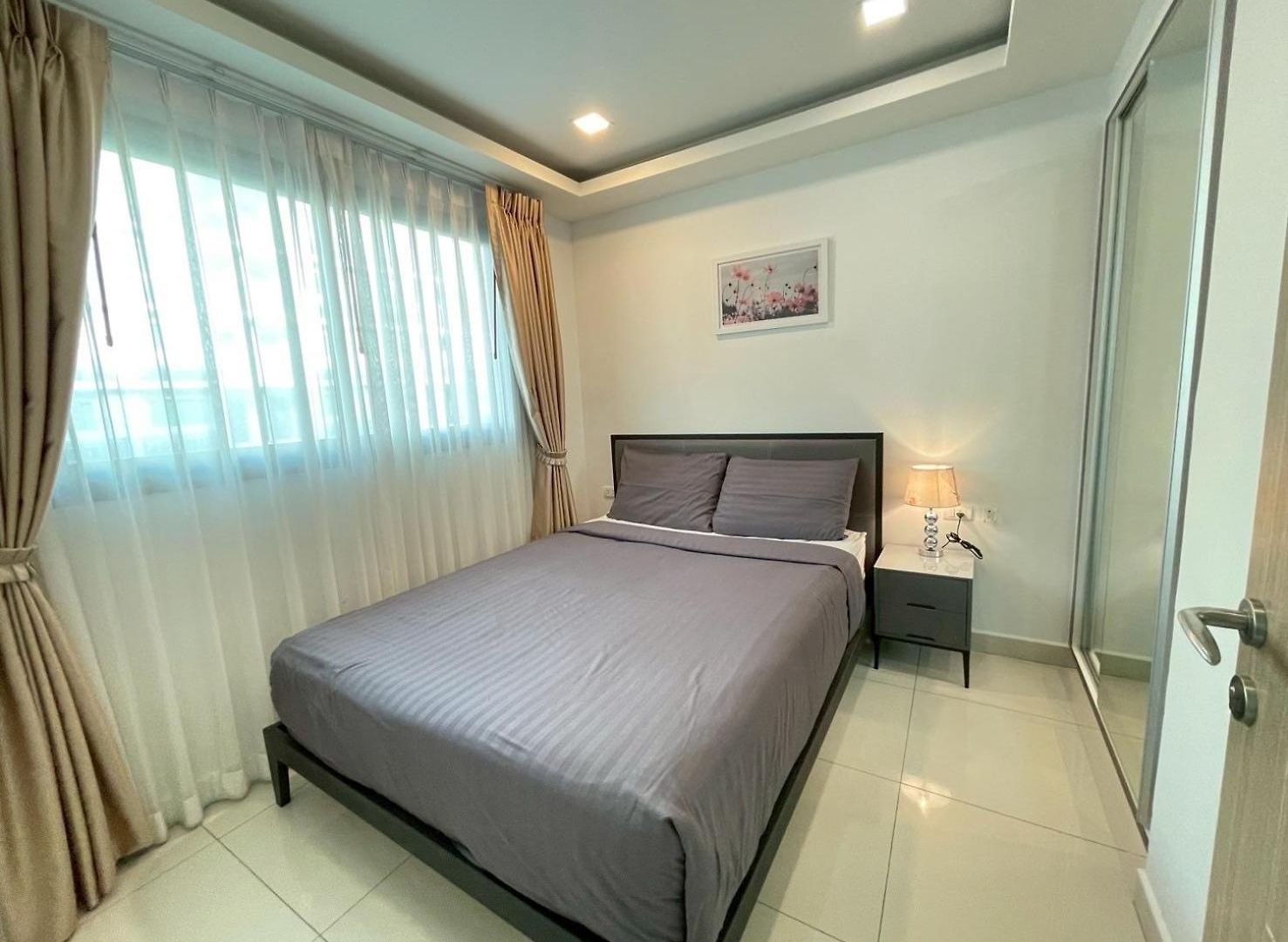 Arcadia Continental 1 Bedroom Pool View Apartment *