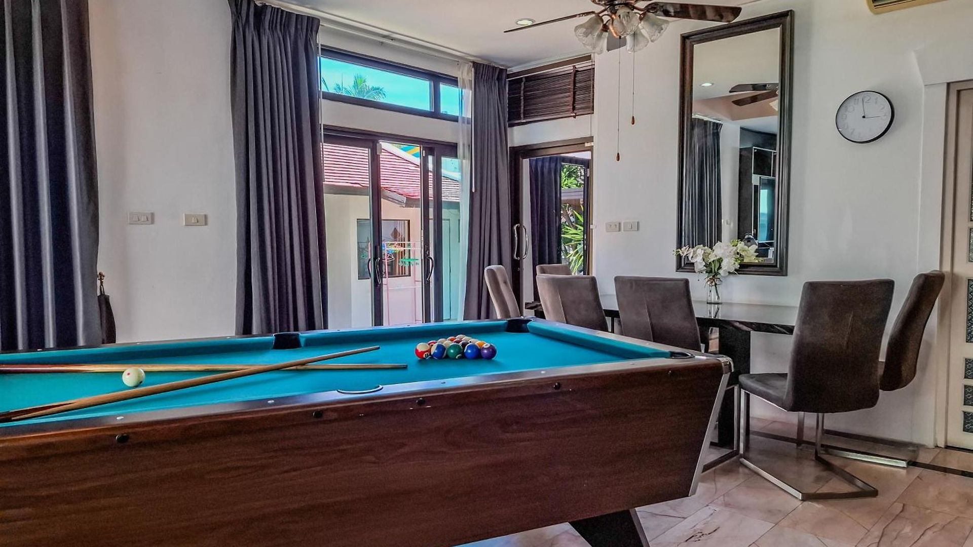 3bhk Private Pool With Sauna Snooker *