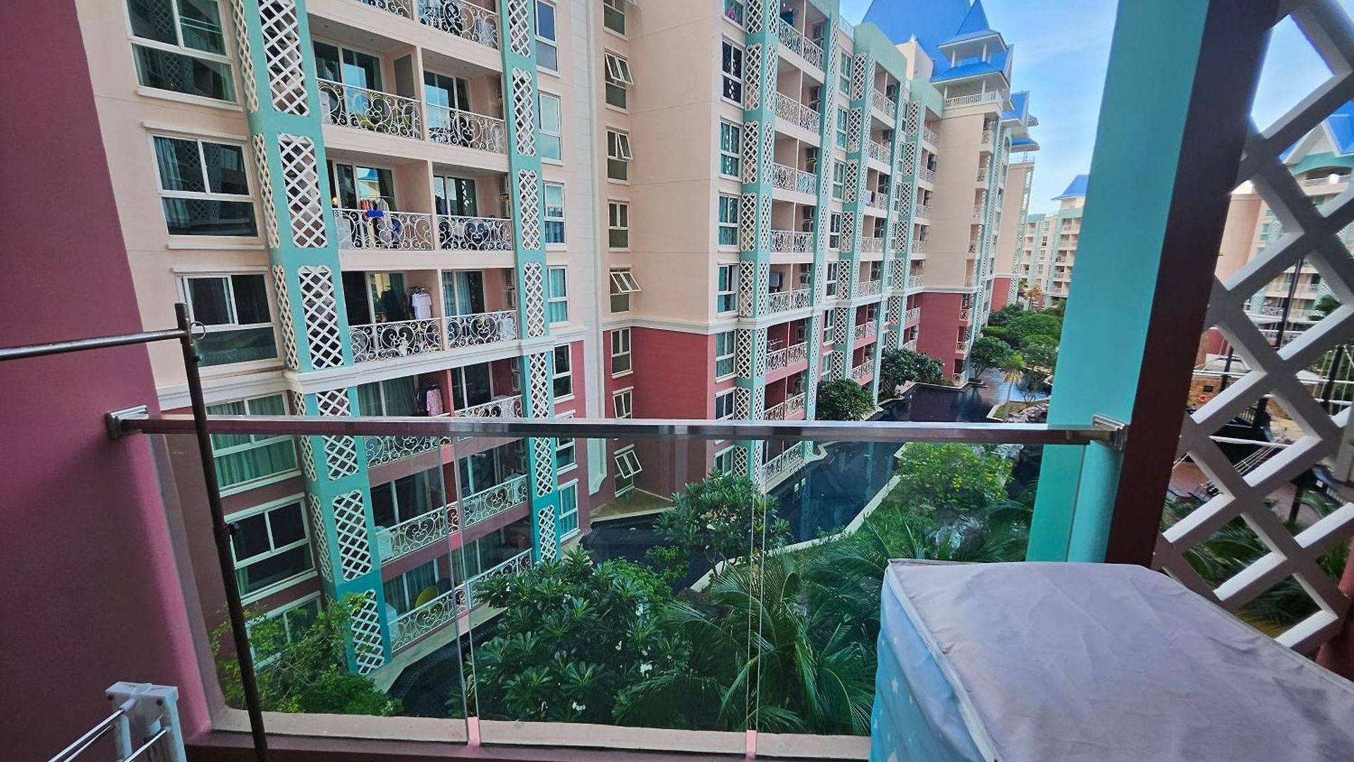 Stunning 1bdr In Fairytale Water Park Grande Caribbean