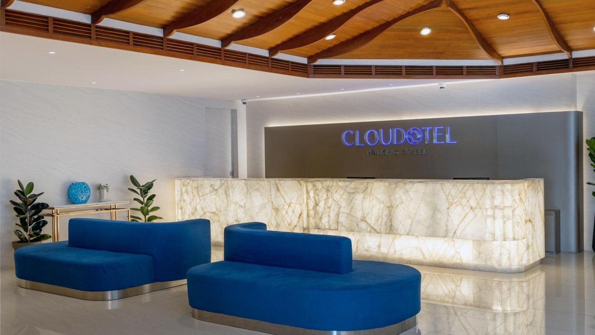 โรงแรม Cloudotel Walking Street 4*