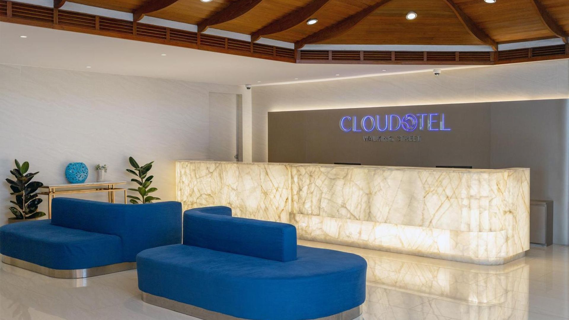 Cloudotel Walking Street 4*