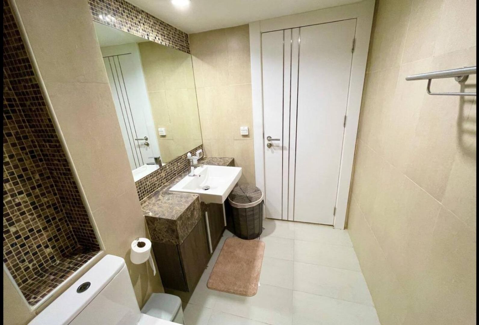 Large Deluxe Condo, Centara Azure Residence, *