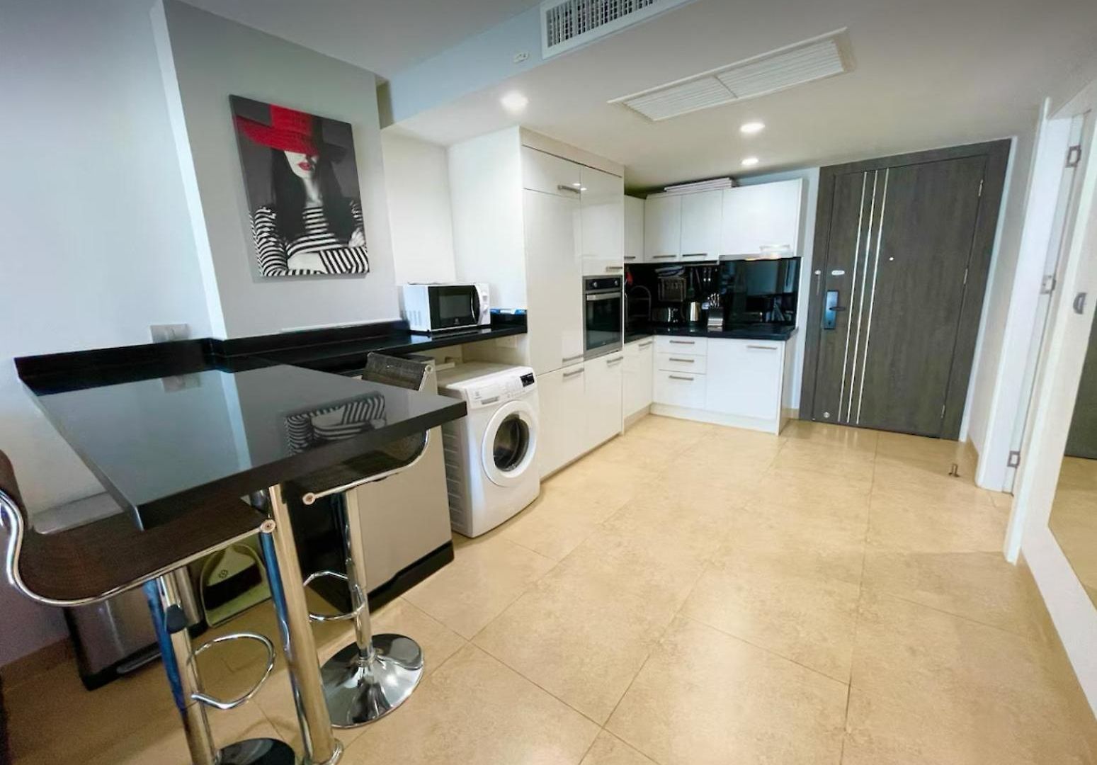 Large Deluxe Condo, Centara Azure Residence, * Pattaya