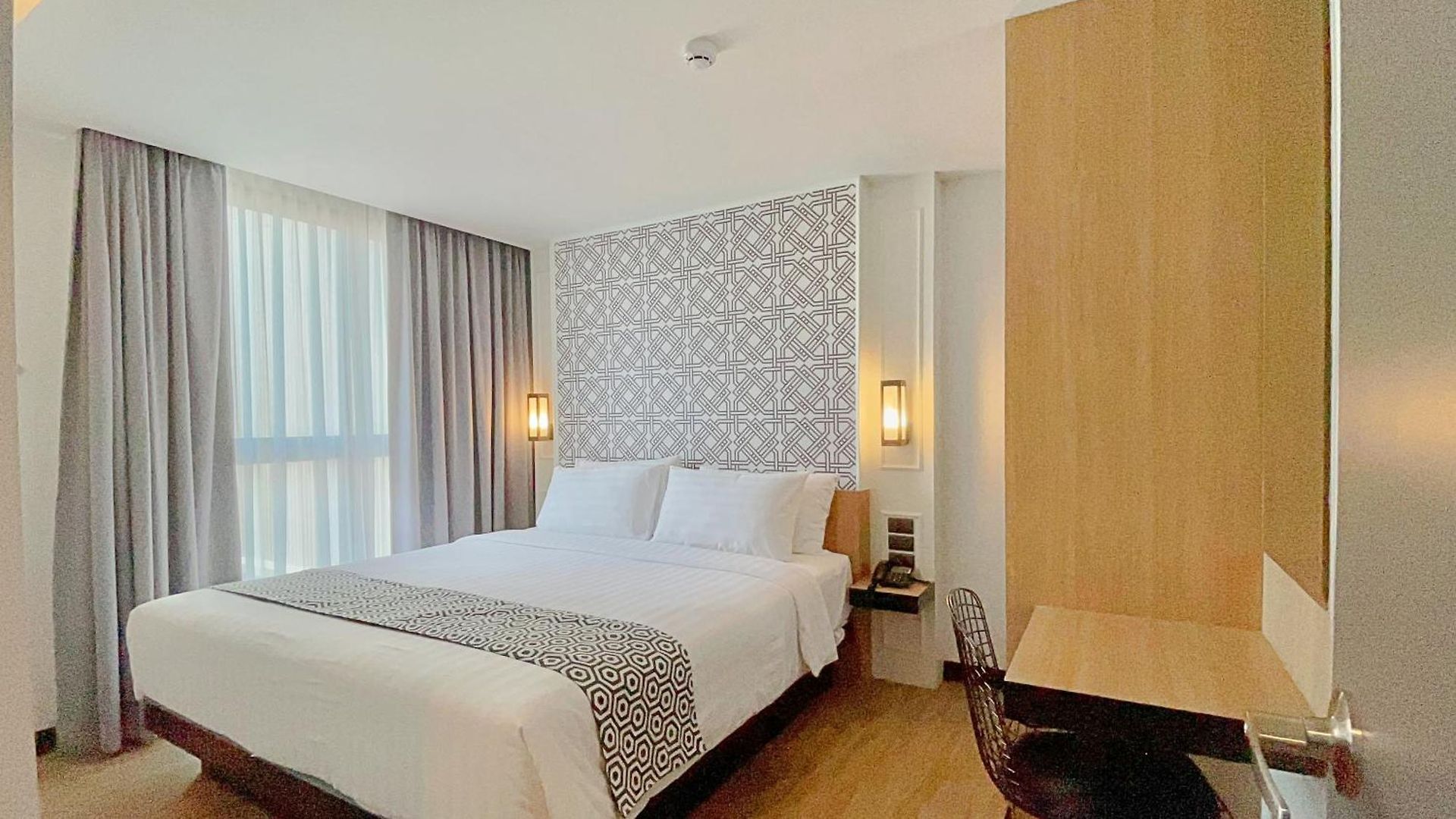 โรงแรม Chezzotel
