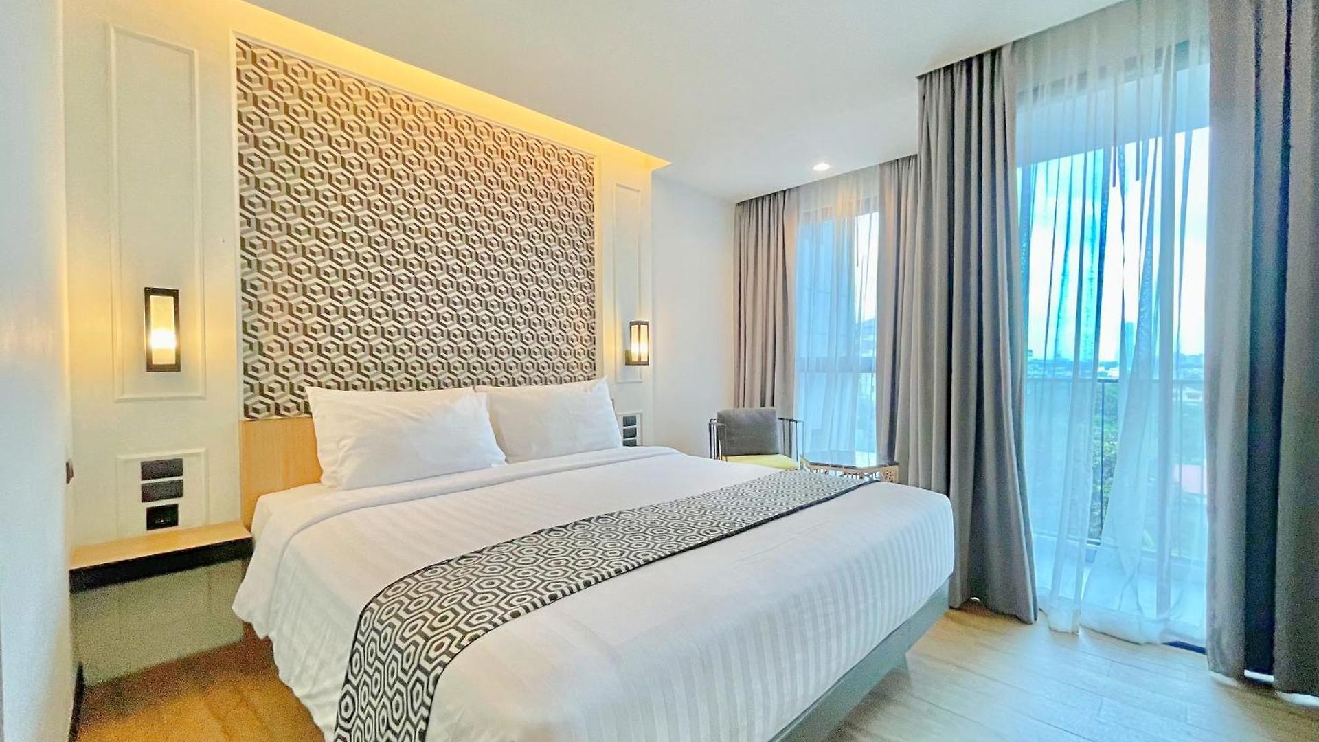 โรงแรม Chezzotel