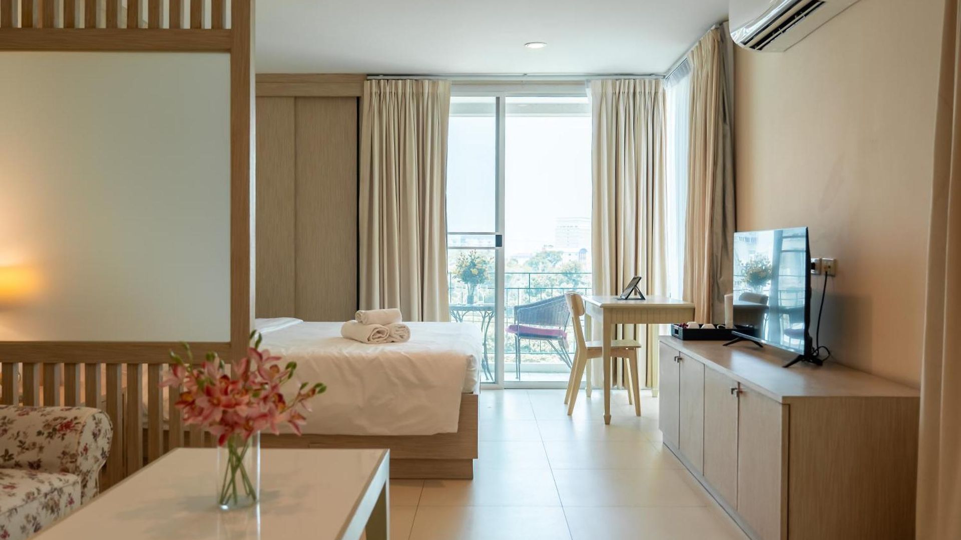 โรงแรม Shamrock