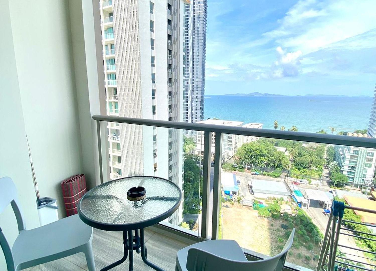 Riviera Wongamat อพาร์ทเม้น *