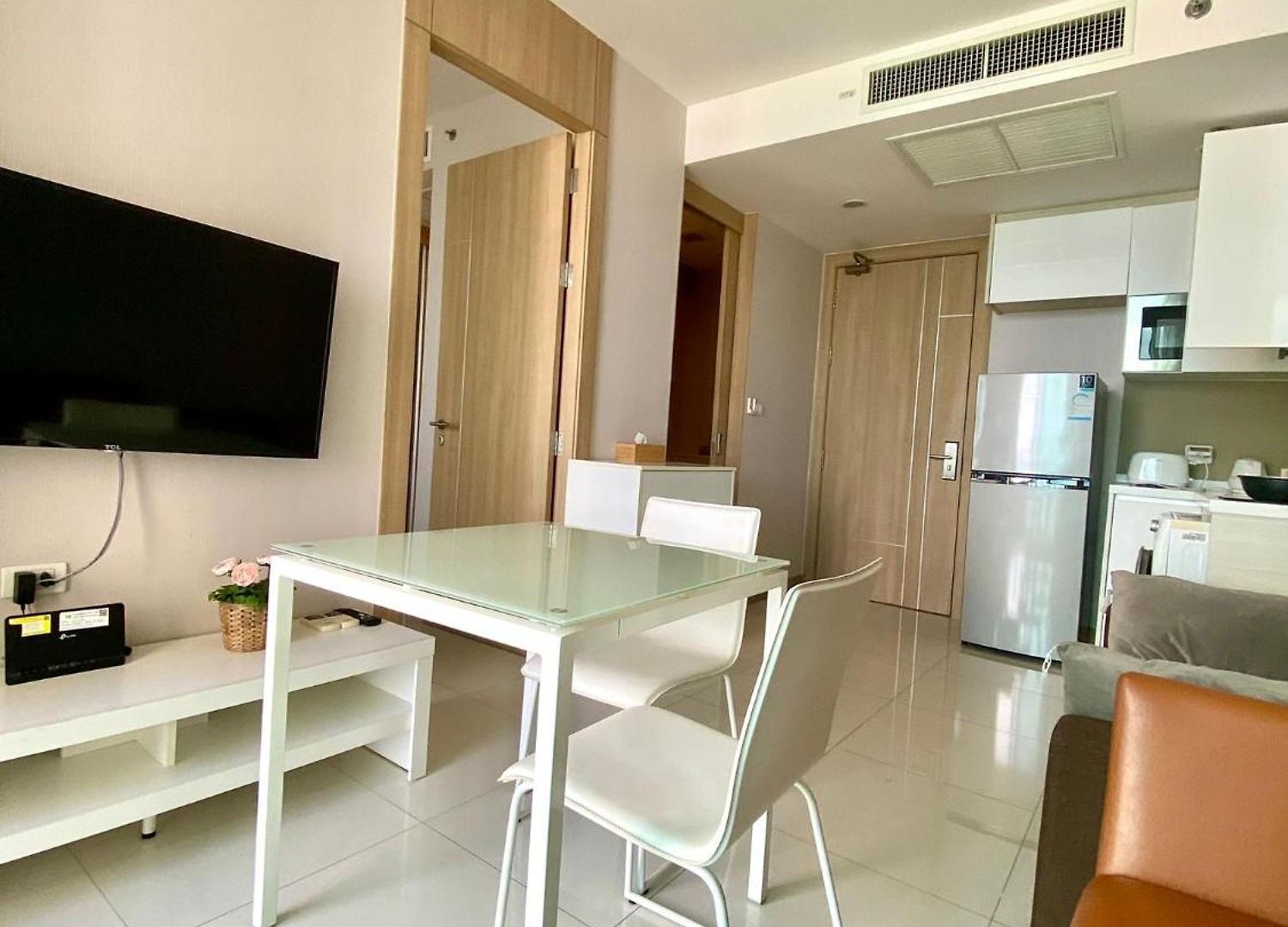 อพาร์ทเม้น Riviera Wongamat