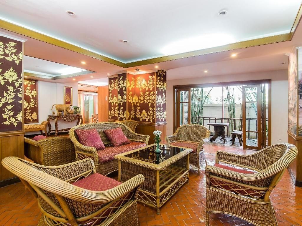 Chada Thai House 3*