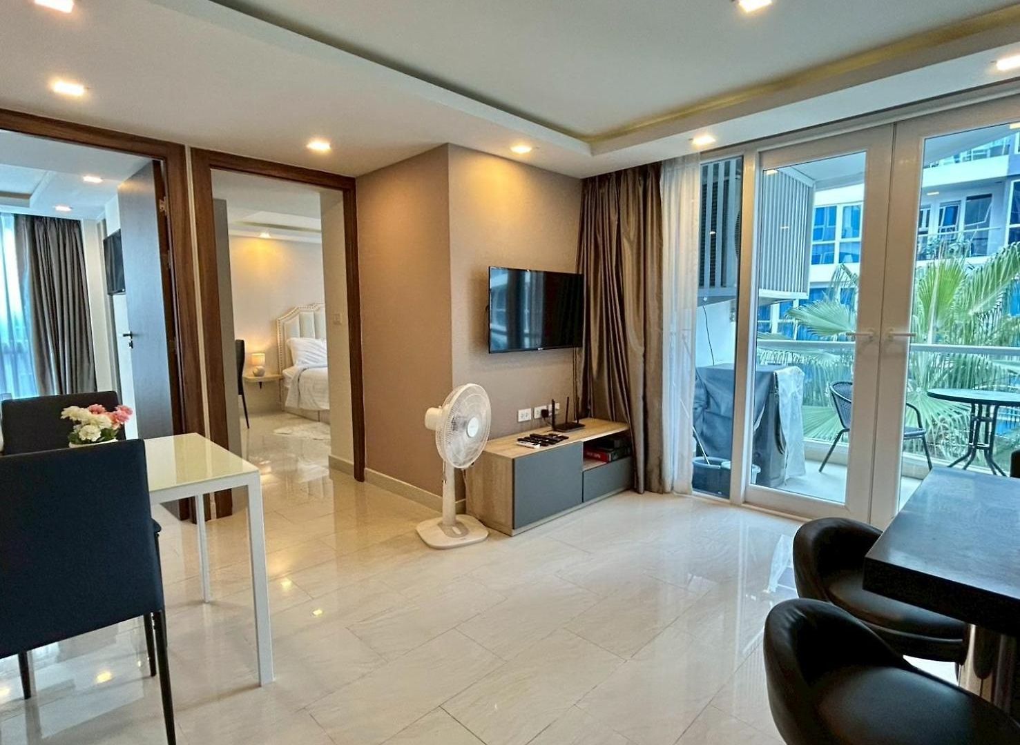 Apartment Grand Avenue *