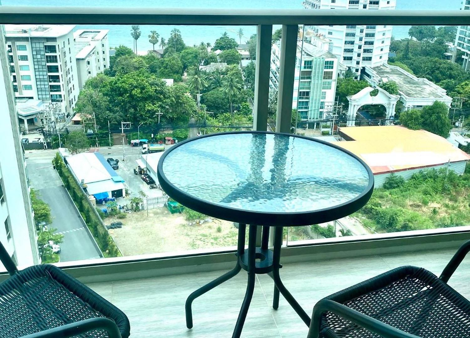 อพาร์ทเม้น Riviera Wongamat