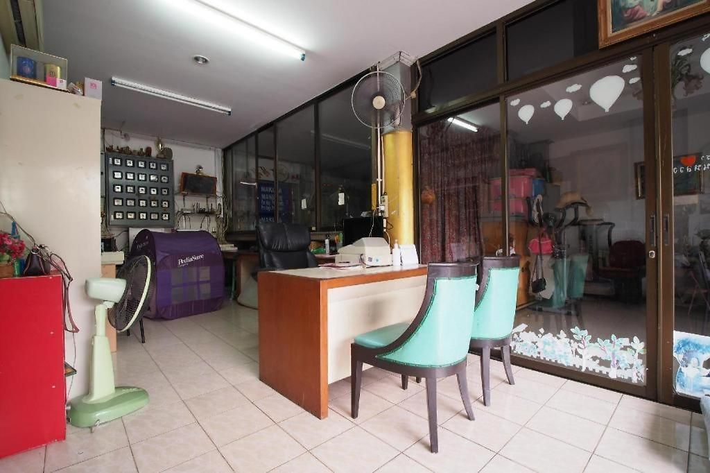 Oyo 1004 Naklua Mansion โรงแรม Pattaya