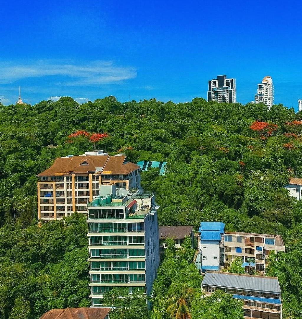 อพาร์ทเม้น Luxury Hill Pool View Near And Walking Street In