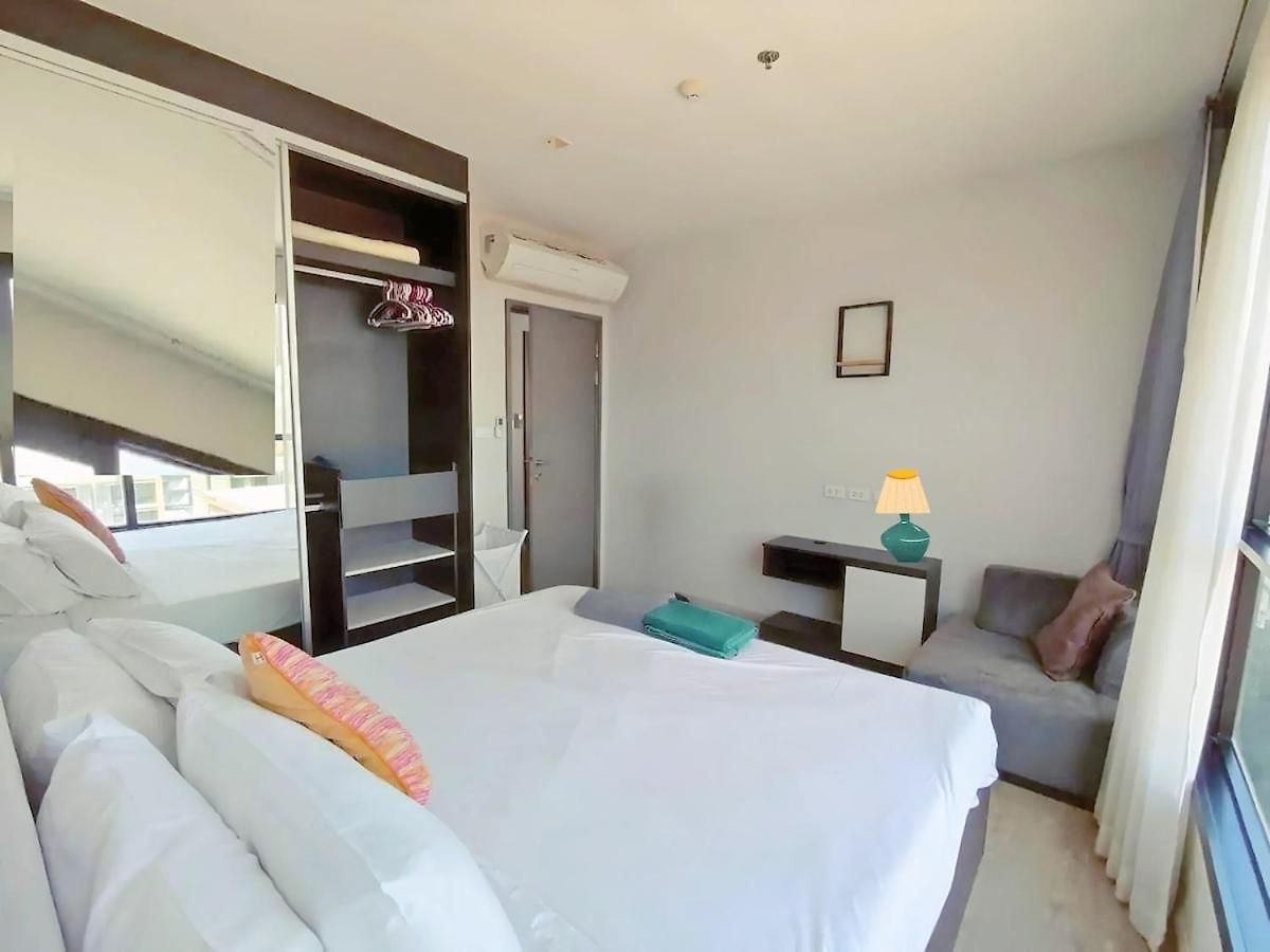 อพาร์ทเม้น 2 Bed At Great Location - Of
