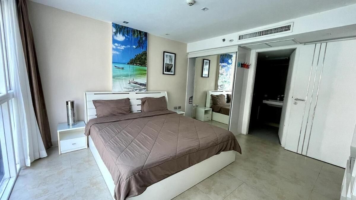 Centara Luxury Center 47 Sqm Large 1 Bedroom Apartment Pattaya