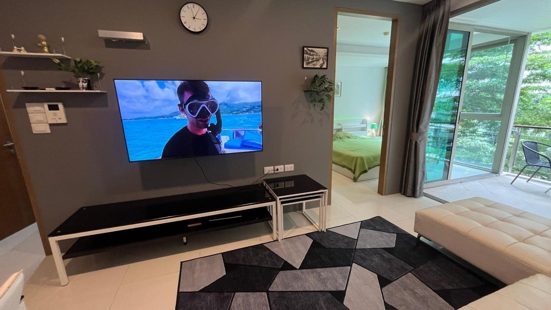 Sanctuary Wangomat 2 Bedroom 2 Ba Pattaya
