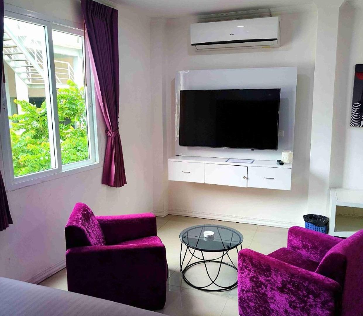 Titanic Residence-7 Minute Walk To The โรงแรม 4*