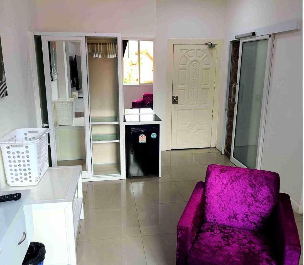 Titanic Residence-7 Minute Walk To The โรงแรม